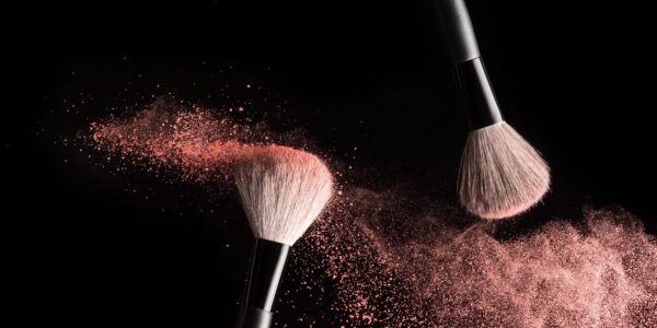 Heimpflege vs. Kosmetikstudio